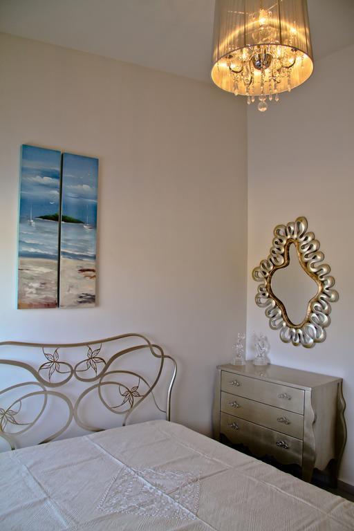 Sea View Beachfront Villa Maria Goúvai Ngoại thất bức ảnh