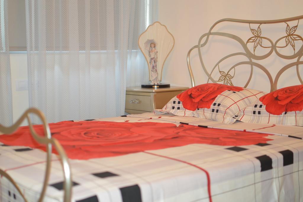 Sea View Beachfront Villa Maria Goúvai Ngoại thất bức ảnh