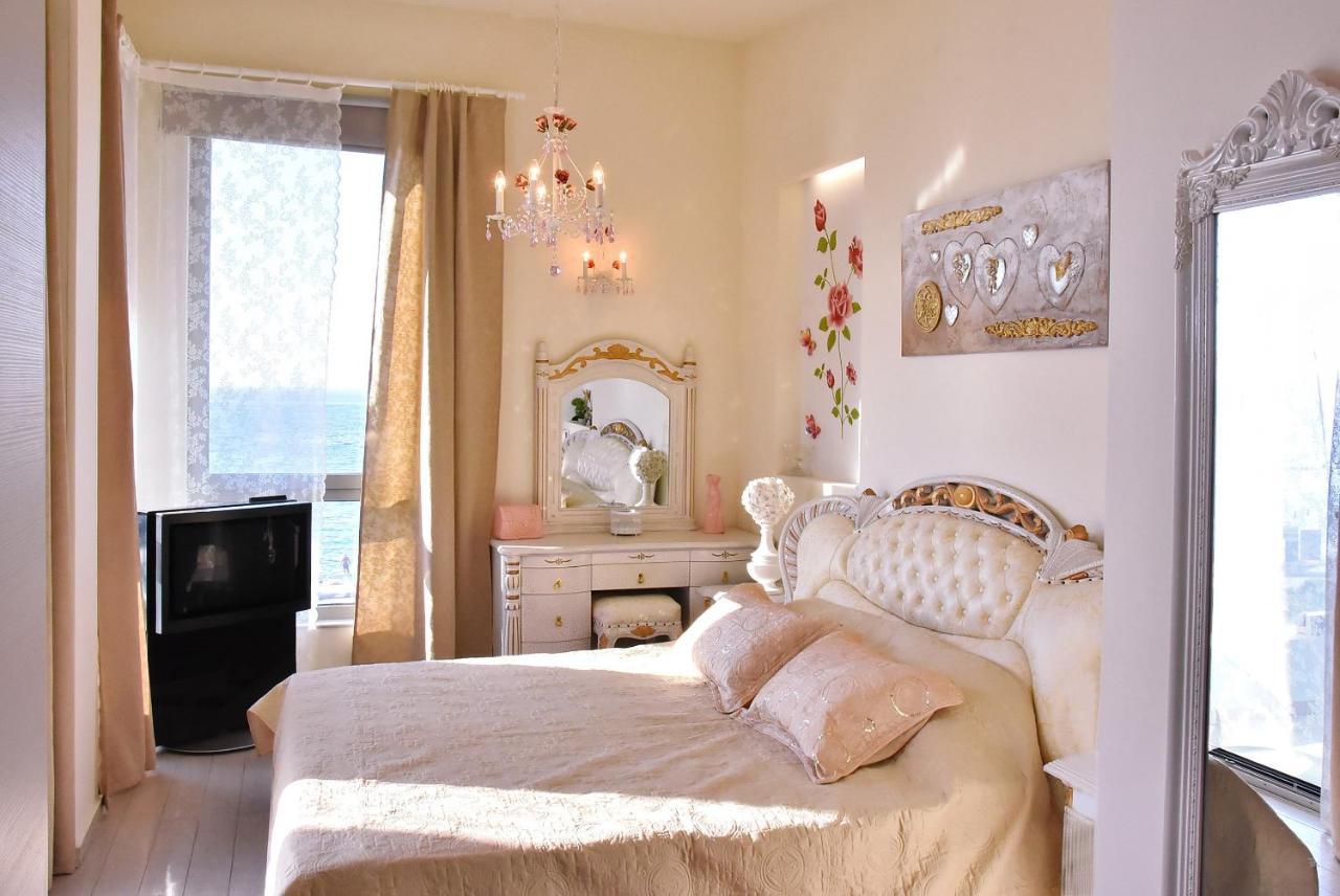 Sea View Beachfront Villa Maria Goúvai Ngoại thất bức ảnh